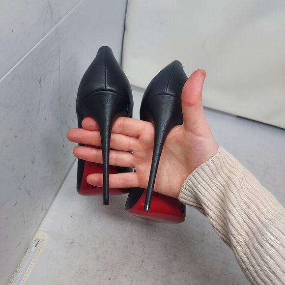 CHRISTIAN LOUBOUTIN Sporty Kate Black Pump - Picture 12 of 13